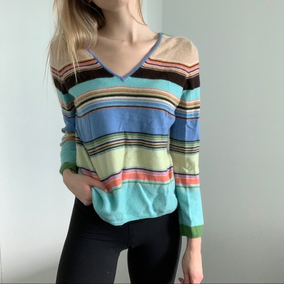 Togo Vintage 100% Cashmere Sweater - Picture 2 of 6